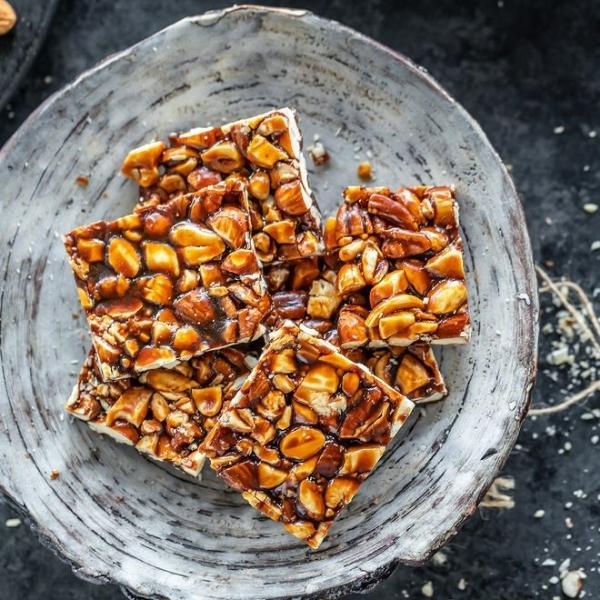DRY FRUIS CHIKKI