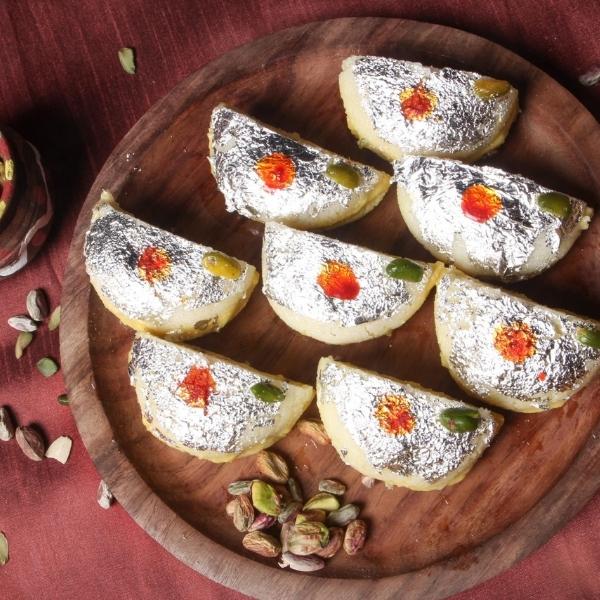 Kaju Kulkand Sandwich